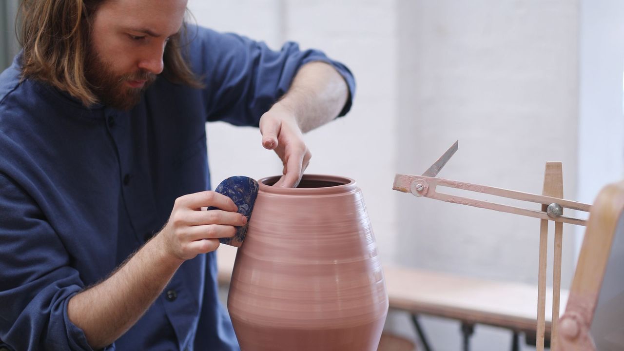 Cara Membuat Keramik dari Tanah Liat